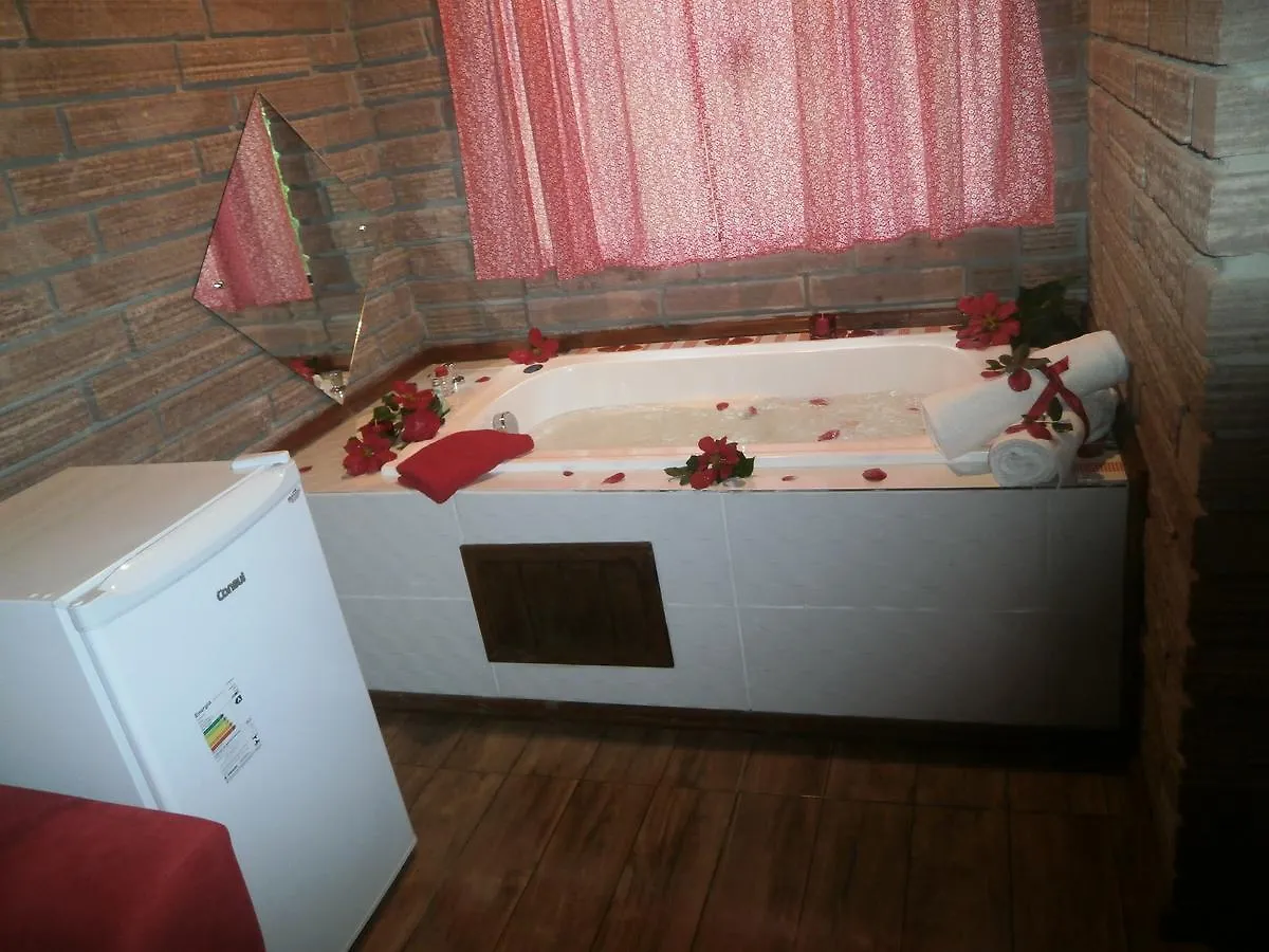 بيت خشبي برايا جراندي Chale E Resort Vale Dos Canyons